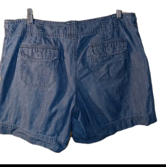 Womens New York & Co Blue Denim Shorts 12 - Picture 3 of 7